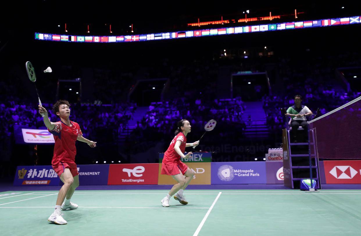 手郭新娃和 手郭新娃和