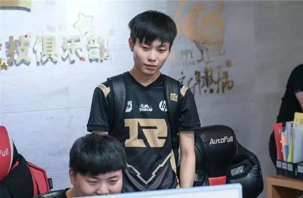 为例 为例